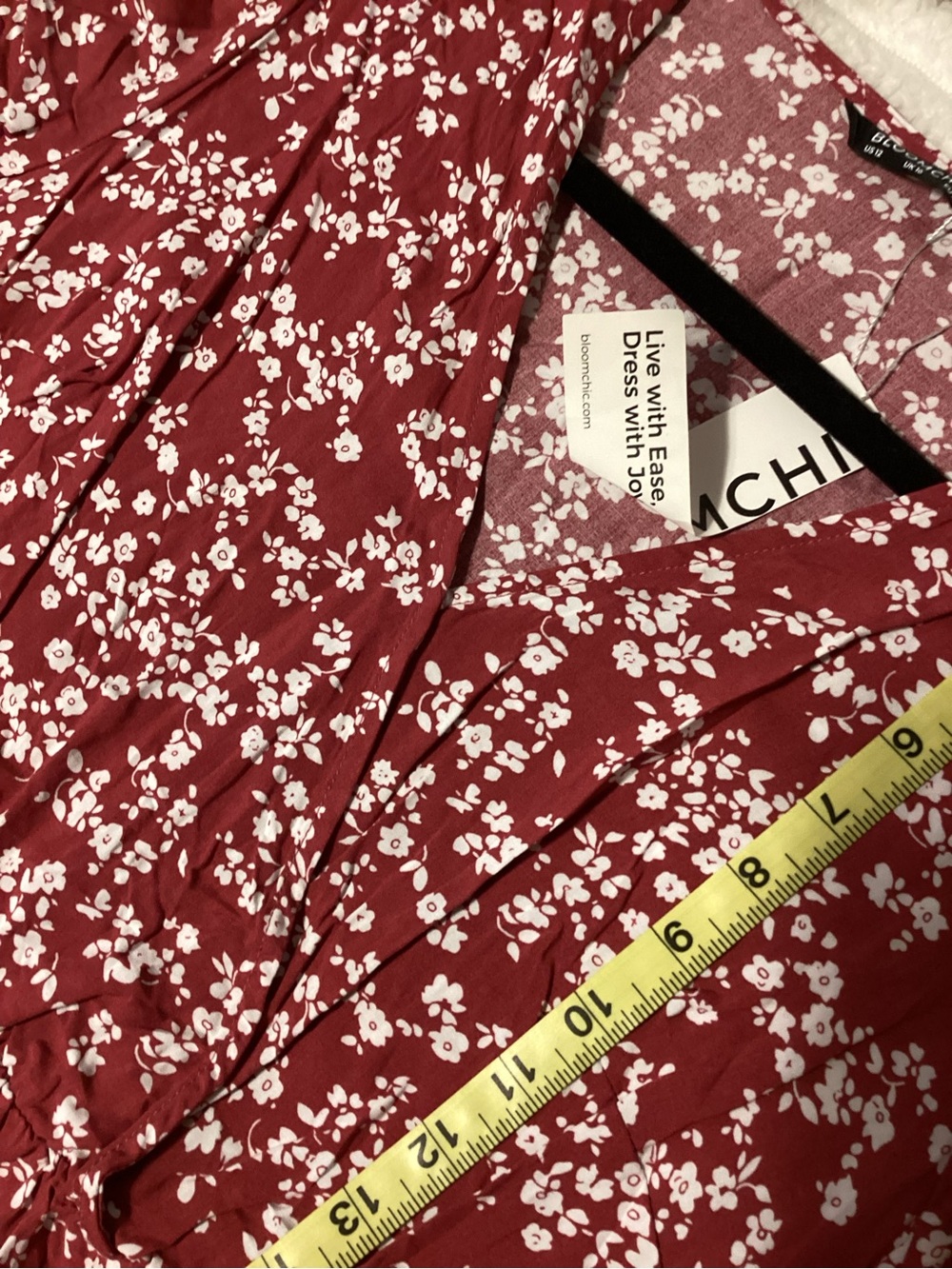 BloomChic Dark Pink Floral V-neck flutter sleeve Dress, size 12, NWT - Picture 8 of 10